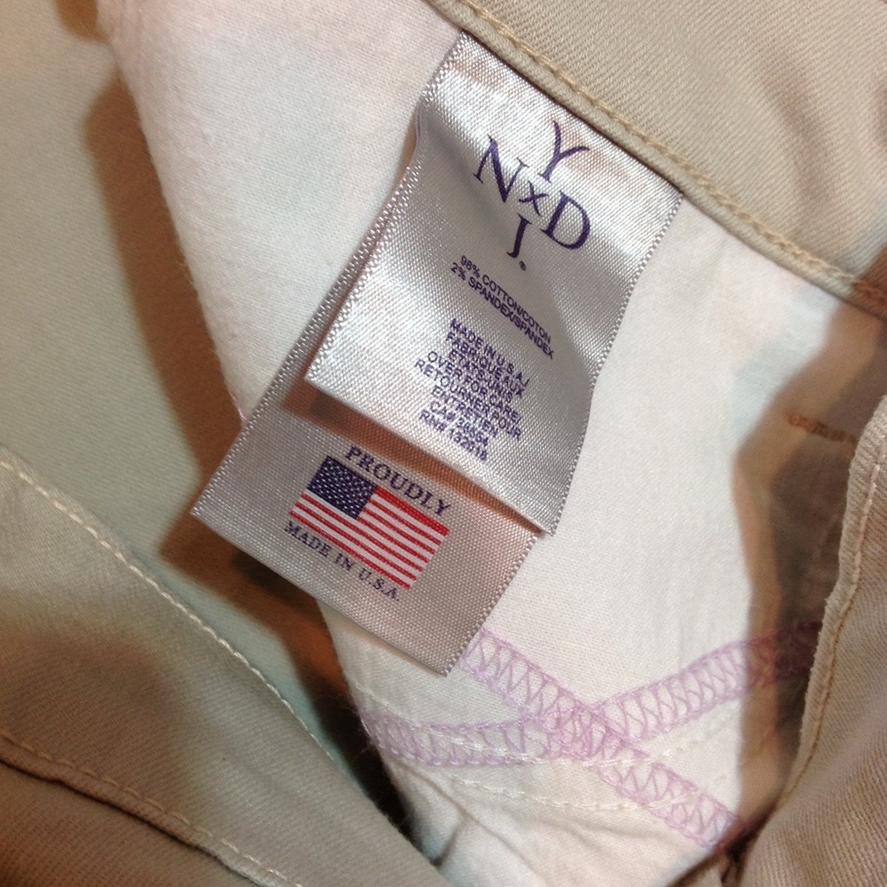 NYDJ khaki Jean Capri. 8P - Picture 5 of 11